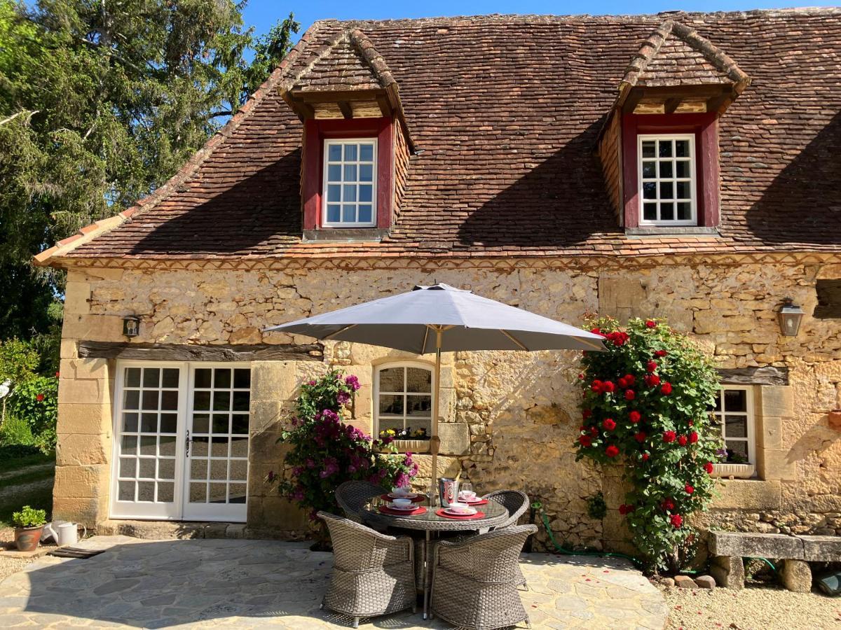 Вилла La Tuilerie Grange (Adults Only) Ле-Бюг Экстерьер фото